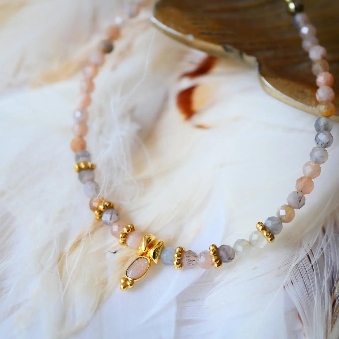 Armband Bhadra – Orange Mondstein