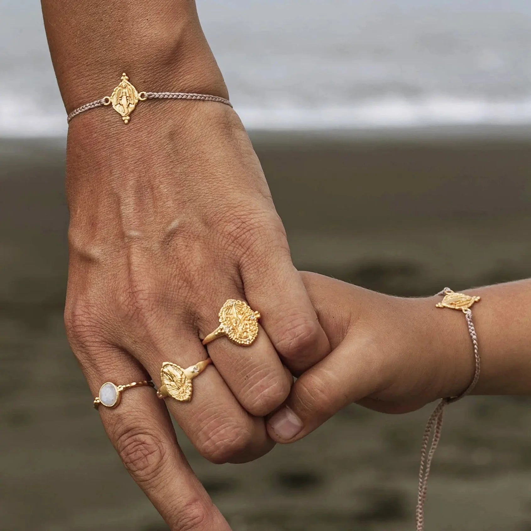You are loved Armband