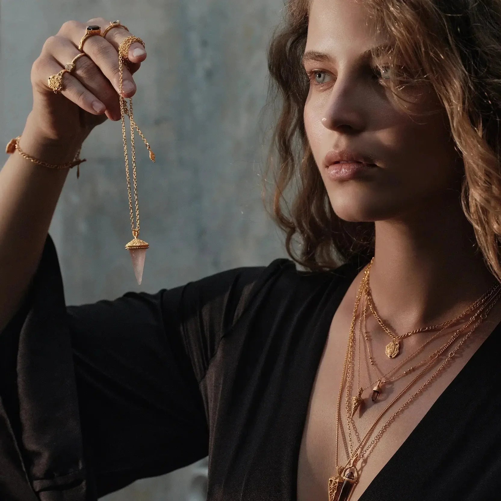 The Gentle Oracle • Rosenquarz Pendulum -Halskette – Liebe, Intuition & Selbstverbindung - Anandasoul