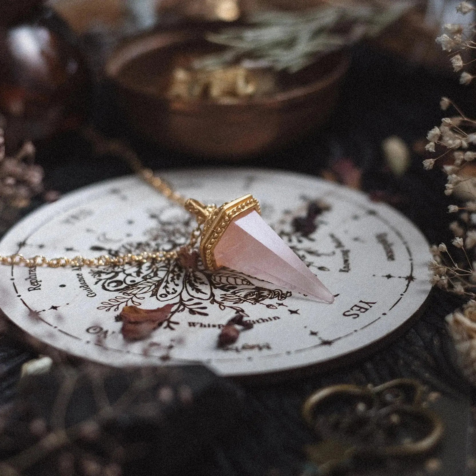 The Gentle Oracle • Rosenquarz Pendulum -Halskette – Liebe, Intuition & Selbstverbindung - Anandasoul