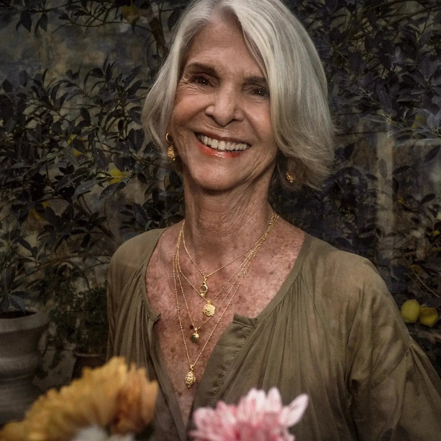 Held to Hold Halskette