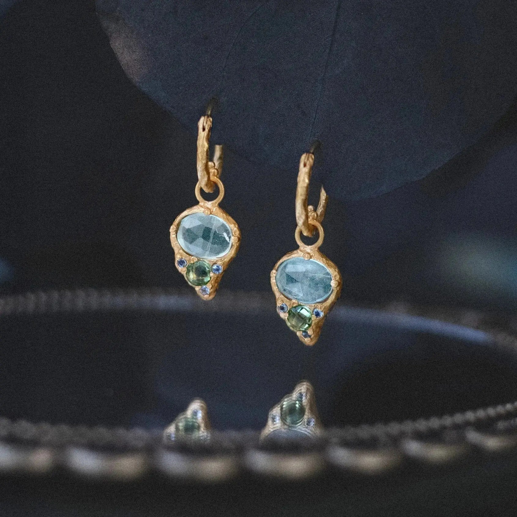 Wild Treasures • Hoop Ohrringe